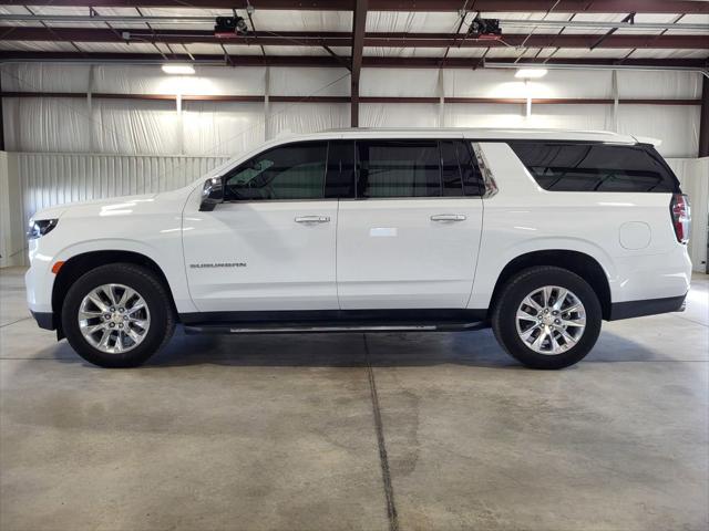 2023 Chevrolet Suburban 4WD Premier