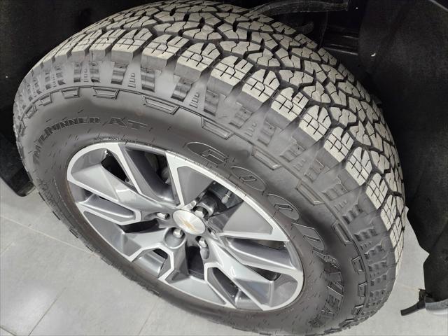 2024 Chevrolet Silverado 1500 4WD Crew Cab Short Bed LT with 2FL