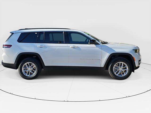 2025 Jeep Grand Cherokee GRAND CHEROKEE L LAREDO X 4X4