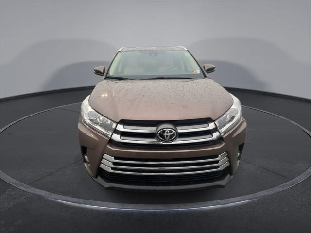 2017 Toyota Highlander Limited