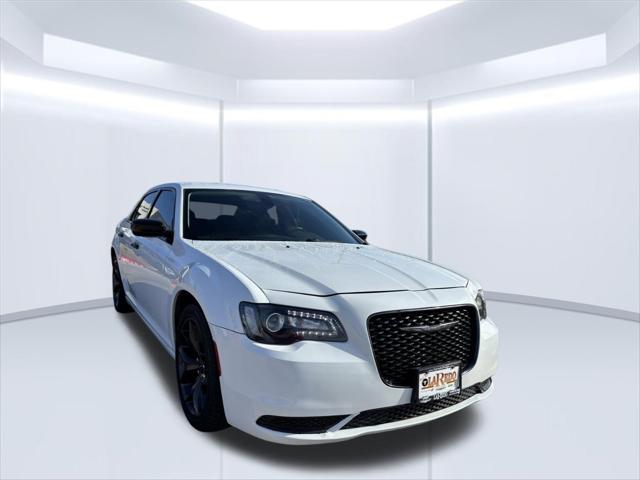 2021 Chrysler 300 Touring