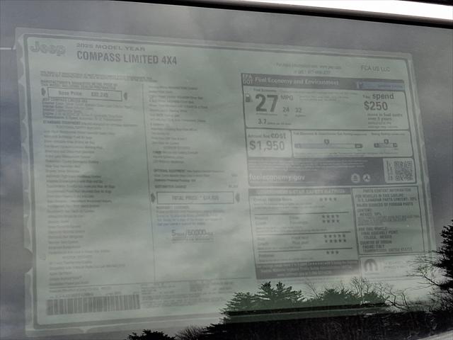 2025 Jeep Compass COMPASS LIMITED 4X4