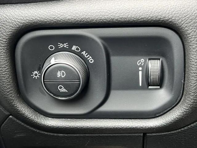 2022 Ram 1500 Big Horn Crew Cab 4x4 57 Box