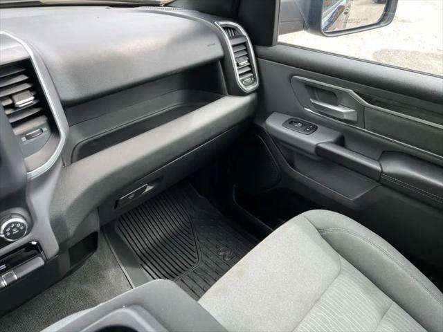 2022 Ram 1500 Big Horn Crew Cab 4x4 57 Box