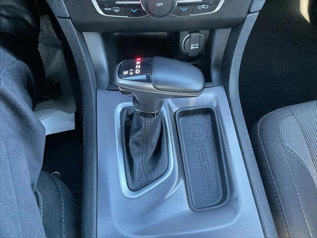 2022 Dodge Charger SXT RWD