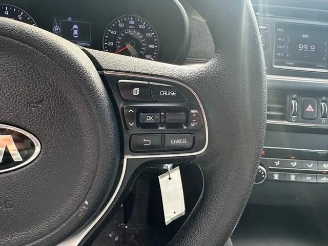 2017 Kia Optima LX
