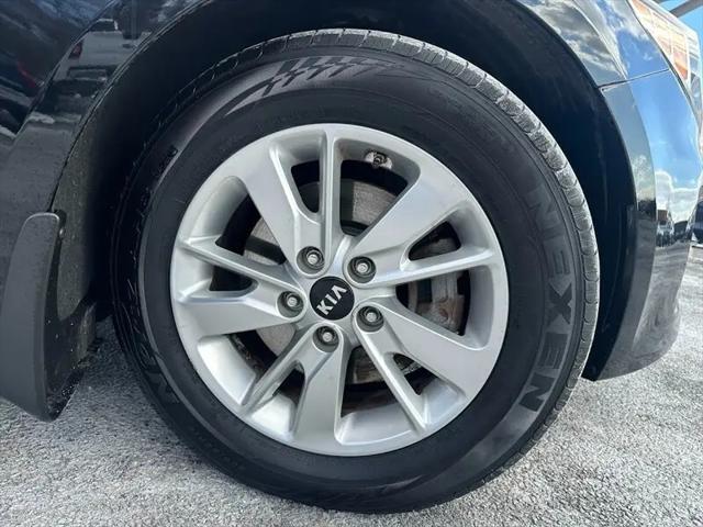 2017 Kia Optima LX