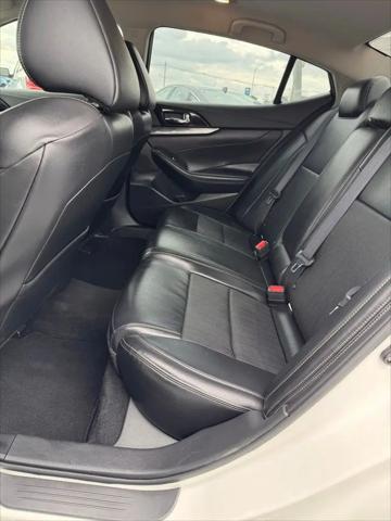 2022 Nissan Maxima SV Xtronic CVT