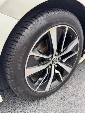 2022 Nissan Maxima SV Xtronic CVT