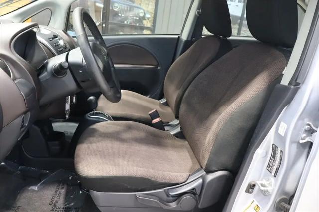 2012 Mitsubishi i-MiEV SE