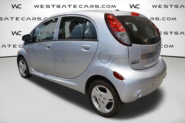 2012 Mitsubishi i-MiEV SE