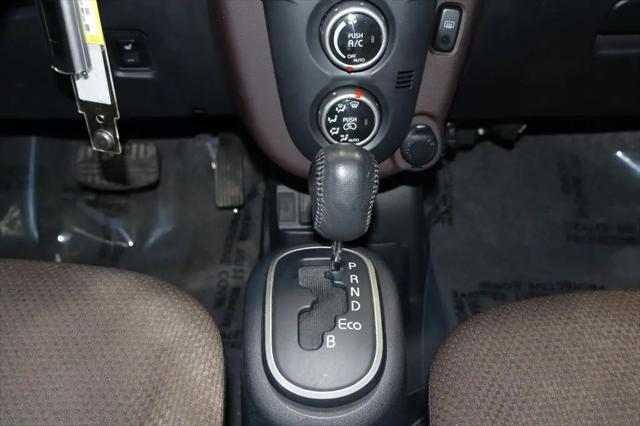 2012 Mitsubishi i-MiEV SE