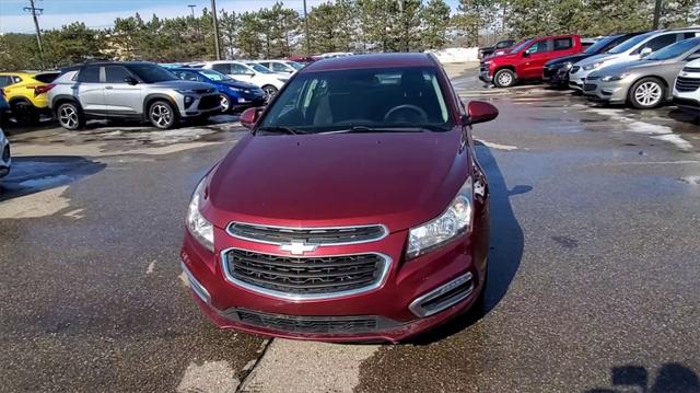 Used 2015 Chevrolet Cruze For Sale in Waterford Twp, MI