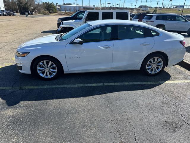 2022 Chevrolet Malibu FWD LT