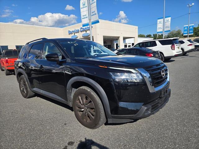 2022 Nissan Pathfinder SV 4WD 2022 Nissan Pathfinder SV 4WD