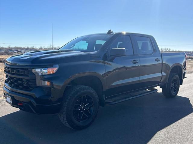 2024 Chevrolet Silverado 1500 4WD Crew Cab Short Bed Custom Trail Boss