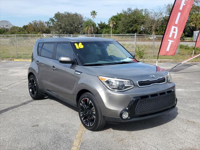 2016 Kia Soul +