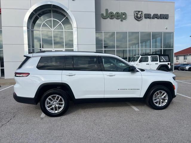 2024 Jeep Grand Cherokee L Laredo 4x2