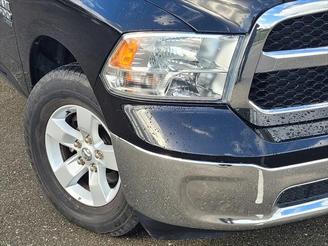 2022 RAM 1500 Classic SLT Crew Cab 4x2 57 Box