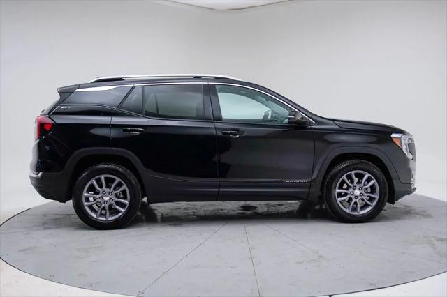 2024 GMC Terrain AWD SLT