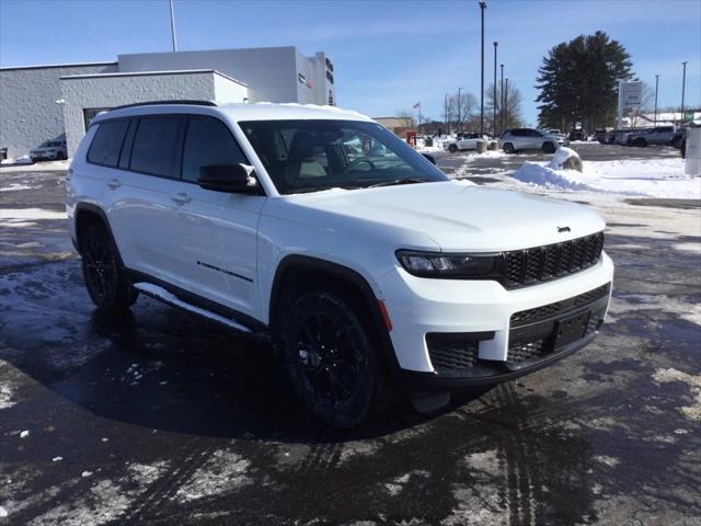 2024 Jeep Grand Cherokee L Altitude 4x4