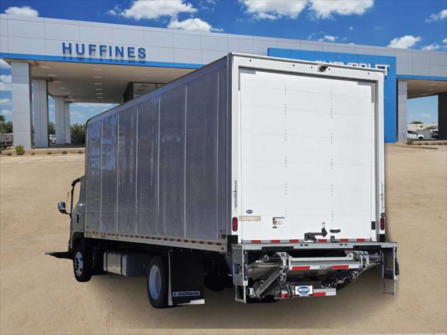2025 Chevrolet 6500XD LCF RWD XD LCF BOX TRUCK