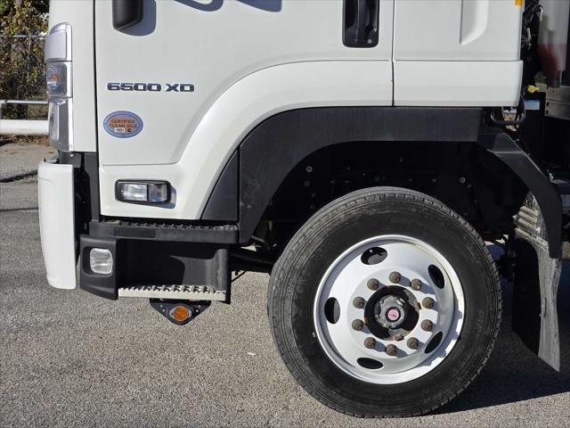 2025 Chevrolet 6500XD LCF RWD XD LCF BOX TRUCK
