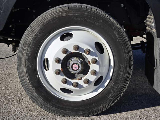 2025 Chevrolet 6500XD LCF RWD XD LCF BOX TRUCK