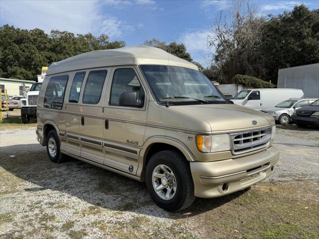 2000 Ford E-250 Recreational