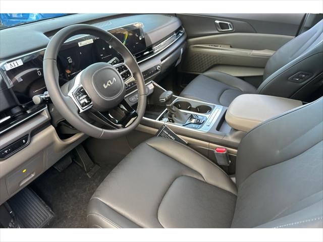 2025 Kia Carnival MPV EX