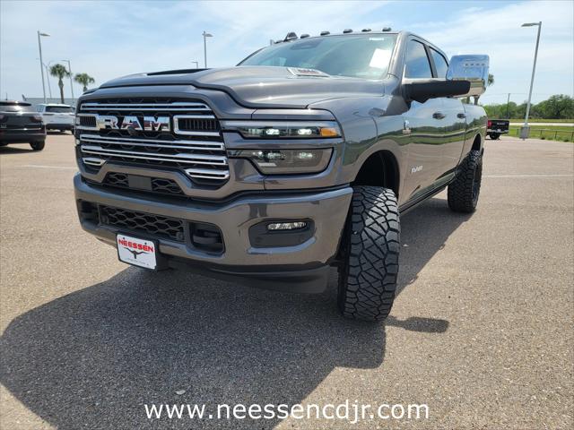 2025 RAM Ram 3500 RAM 3500 LARAMIE CREW CAB 4X4 64 BOX