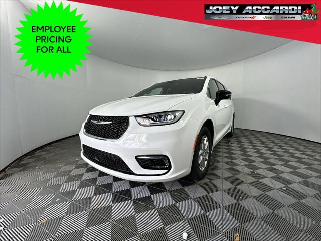 2025 Chrysler Pacifica PACIFICA SELECT