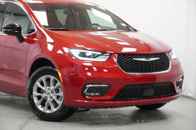 2025 Chrysler Pacifica PACIFICA SELECT AWD