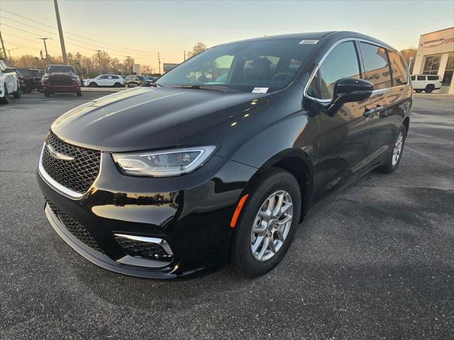 2025 Chrysler Pacifica PACIFICA SELECT