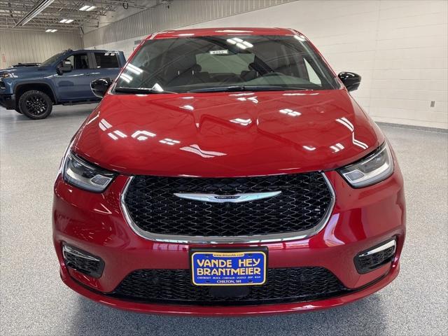 2025 Chrysler Pacifica PACIFICA SELECT