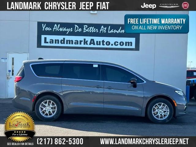 2025 Chrysler Pacifica PACIFICA SELECT