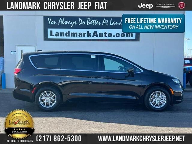 2025 Chrysler Pacifica PACIFICA SELECT