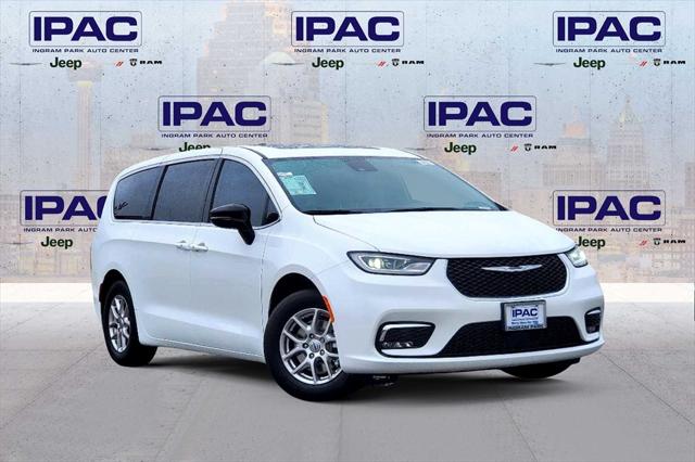 2025 Chrysler Pacifica PACIFICA SELECT