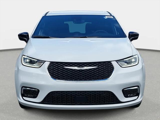2025 Chrysler Pacifica PACIFICA SELECT