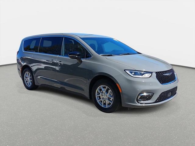 2025 Chrysler Pacifica PACIFICA SELECT