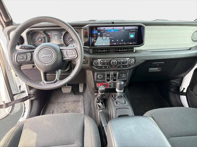 2025 Jeep Wrangler 4-Door Willys 4x4