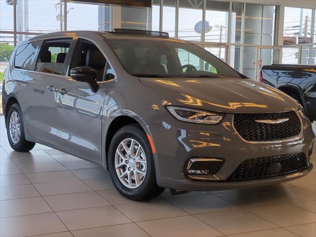 2025 Chrysler Pacifica PACIFICA SELECT