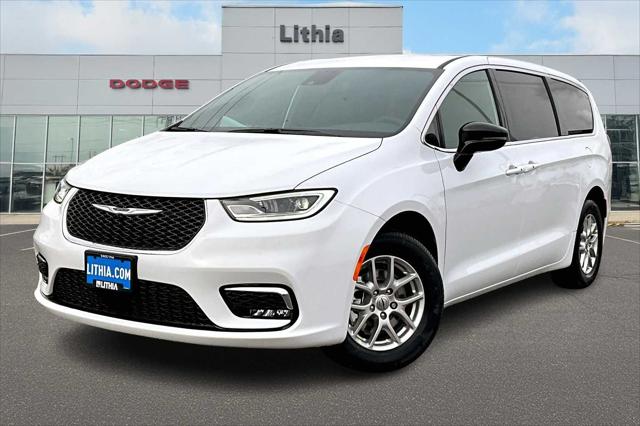 2025 Chrysler Pacifica PACIFICA SELECT