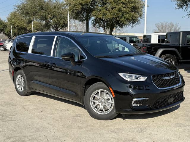 2025 Chrysler Pacifica PACIFICA SELECT