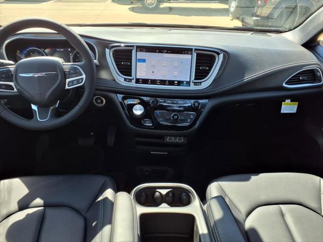 2025 Chrysler Pacifica PACIFICA SELECT