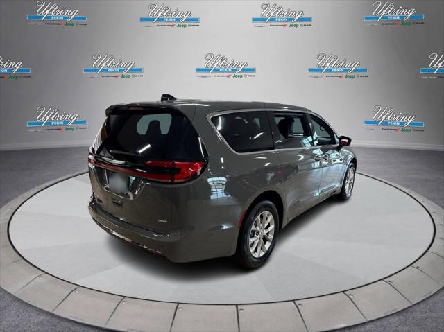 2025 Chrysler Pacifica PACIFICA SELECT AWD