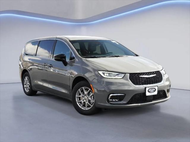 2025 Chrysler Pacifica PACIFICA SELECT