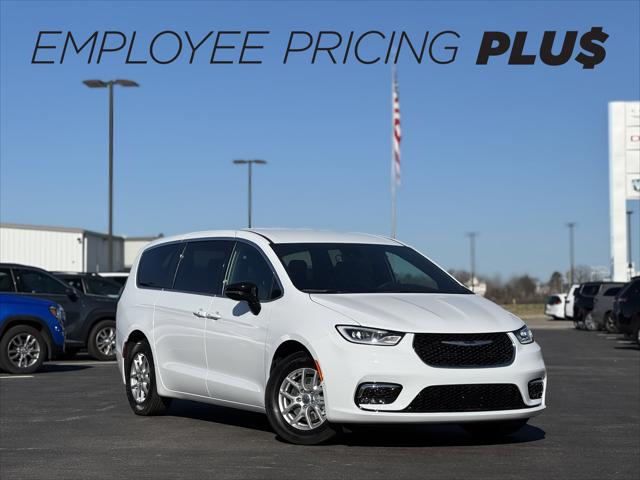 2025 Chrysler Pacifica PACIFICA SELECT