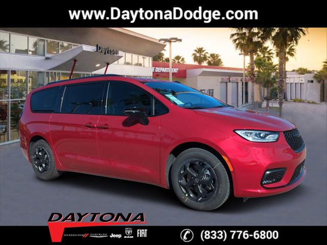 2025 Chrysler Pacifica Hybrid PACIFICA PLUG-IN HYBRID S APPEARANCE