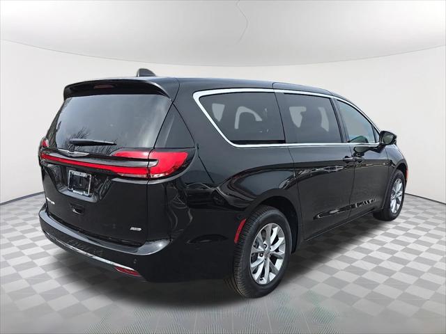 2025 Chrysler Pacifica PACIFICA SELECT AWD